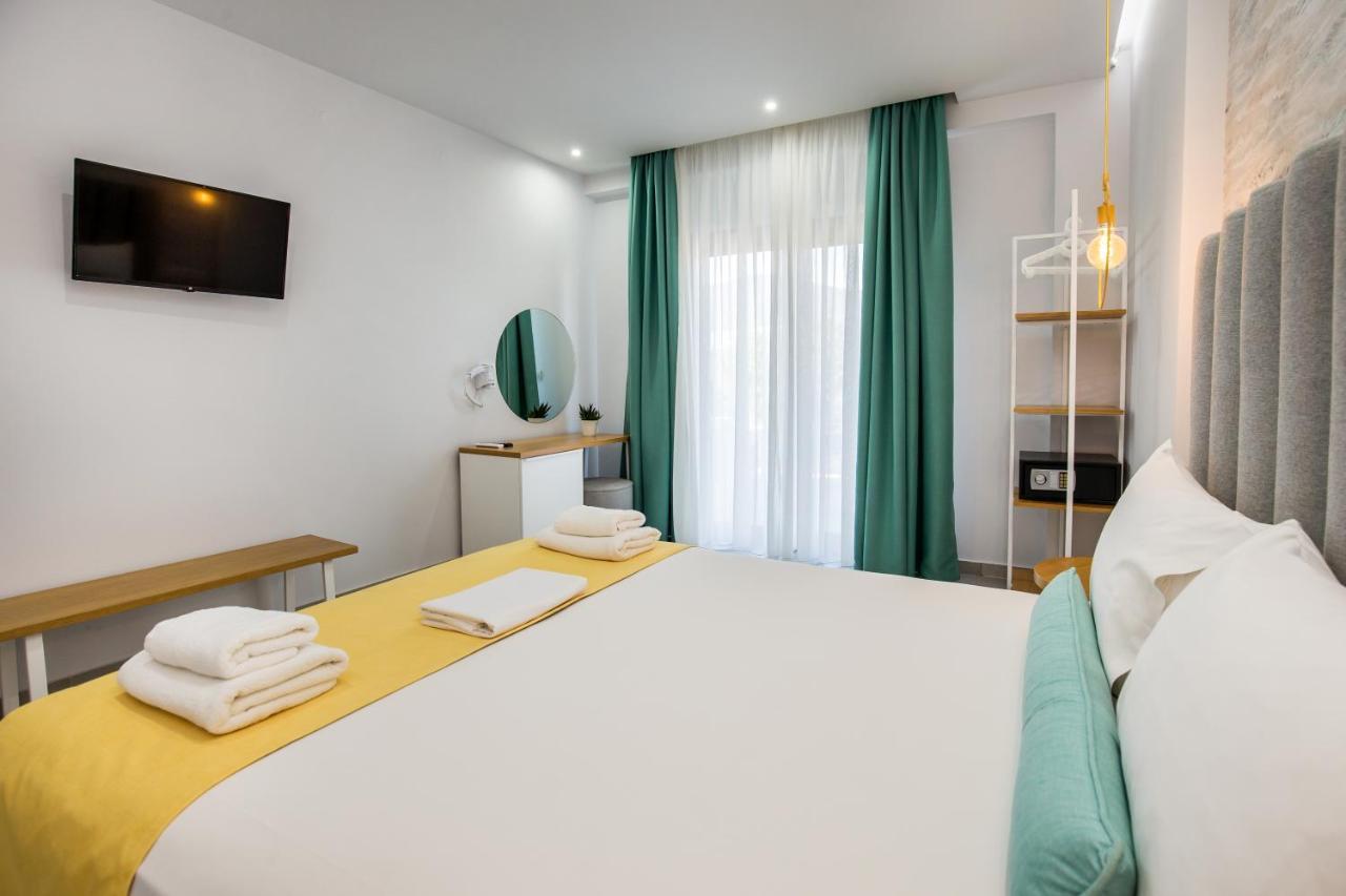 Patiras Deluxe B&B Limenaria  Bagian luar foto